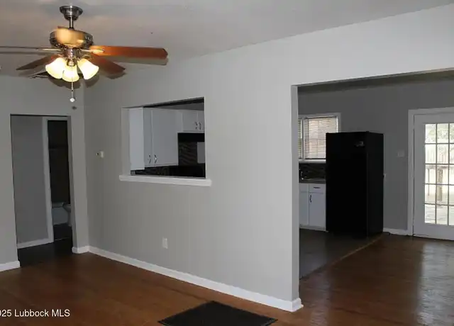 Property at 2622 28th St, Lubbock, TX, 79410, 4 beds, 2 baths, [object Object]