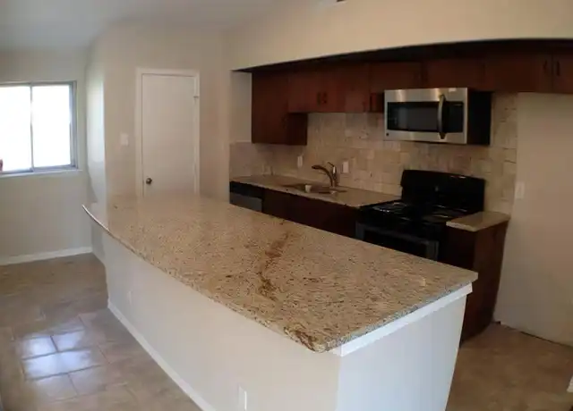 Property at 3612 Hanover Ln, Irving, TX, 75062, 3 beds, 2 baths, [object Object]
