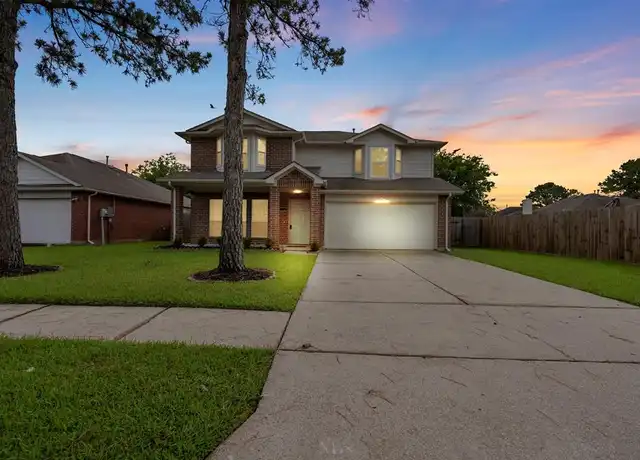 Property at 212 Diamond Bay Dr, Dickinson, TX, 77539, 4 beds, 2.5 baths, [object Object]