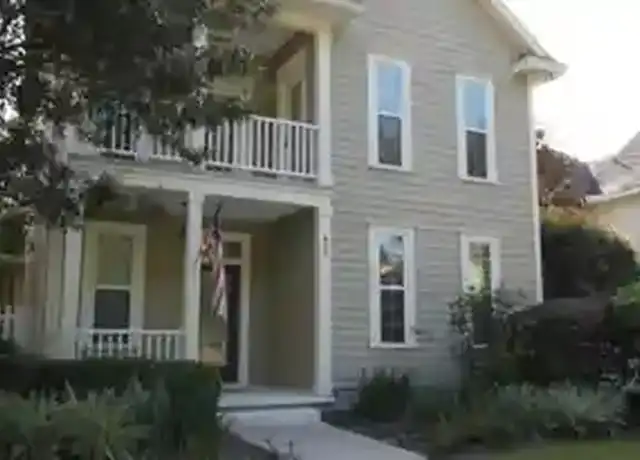 Property at 417 SW 129th Ter, Newberry, FL, 32669, 3 beds, 2 baths, [object Object]