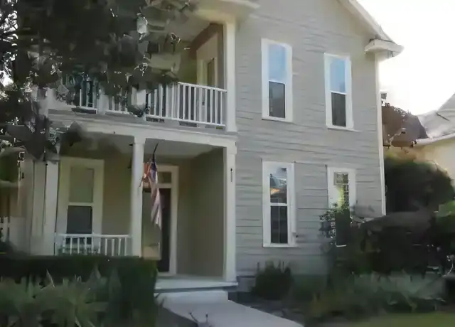 Property at 417 SW 129th Ter, Newberry, FL, 32669, 3 beds, 2 baths, [object Object]