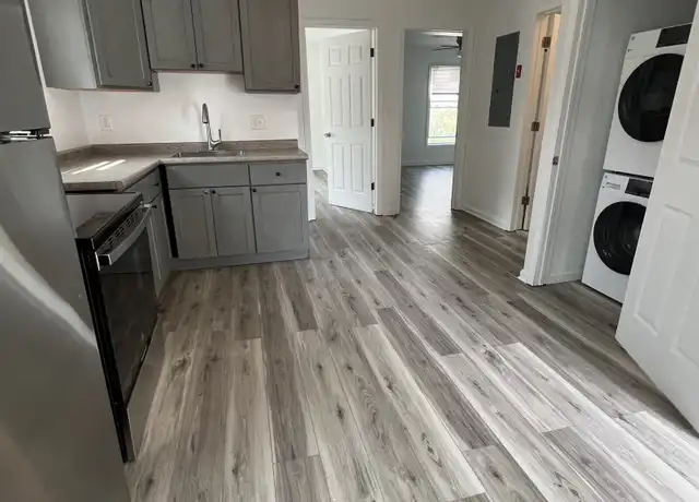Property at 93 Winchester Ave Unit 2, New Haven, CT, 06511, 4 beds, 2 baths, [object Object]
