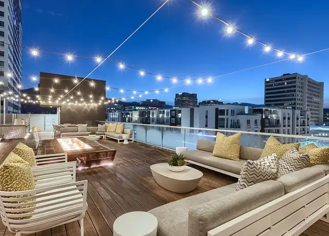 Property at 540 N Central Ave Unit B-318, Glendale, CA, 91203, 1 bed, 1 bath, [object Object]