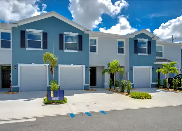 Property at 11818 Davis Dr, Largo, FL, 33774, 3 beds, 2.5 baths, [object Object]