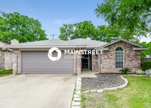 Property at 1100 Stone Creek Dr, Mansfield, TX, 76063, 3 beds, 2 baths, [object Object]