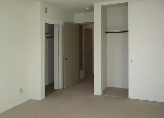 Property at 1933 Garden Dr Unit 200, Burlingame, CA, 94010, 0 beds, 1 bath, [object Object]