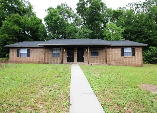 Property at 4947 Yacht Harbor Dr, Pensacola, FL, 32514, 2 beds, 1 bath, [object Object]