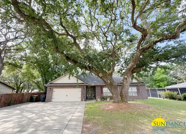 Property at 326 Hollywood Blvd SW, Fort Walton Beach, FL, 32548, 4 beds, 2 baths, [object Object]
