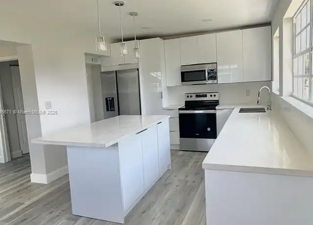 Property at 8350 SW 32nd St, Miami, FL, 33155, 3 beds, 2 baths, [object Object]