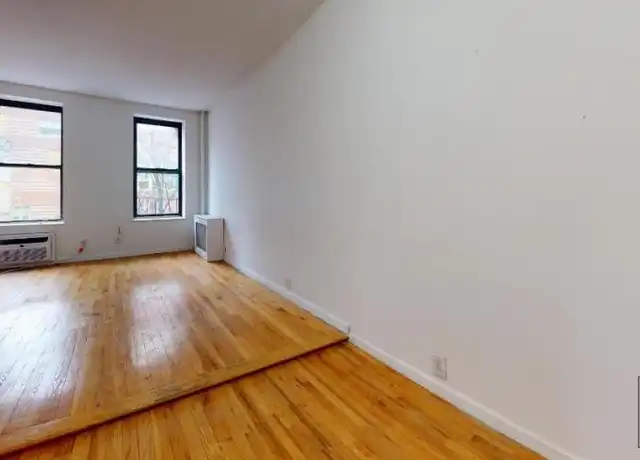 Property at 335 E 92nd St, New York, NY, 10128, 0 beds, 1 bath, [object Object]