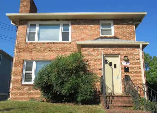 Property at 2142 N Stafford St Unit 1, Arlington, VA, 22207, 4 beds, 2 baths, [object Object]