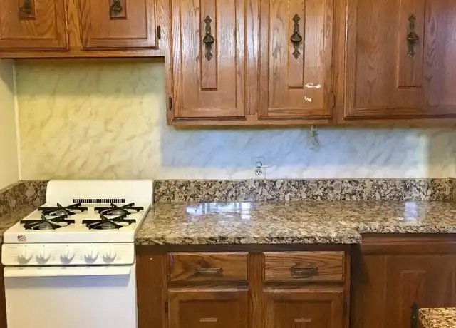 Property at 88 Maple St Unit B, Malden, MA, 02148, 1 bed, 1 bath, [object Object]