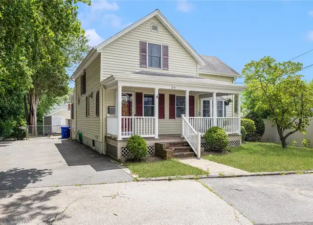 Property at 29 Fenner Ave Unit A, Riverside, RI, 02915, 3 beds, 1 bath, [object Object]