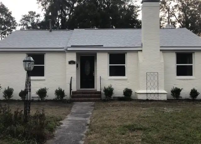 Property at 1413 E 55th St, Savannah, GA, 31404, 3 beds, 1 bath, [object Object]