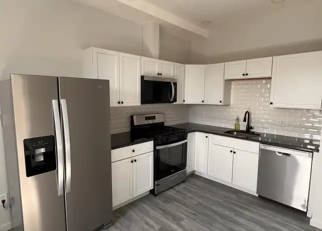 Property at 934 11th Ave Unit 2R, Prospect Park, PA, 19076, 2 beds, 1 bath, [object Object]