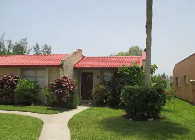 Property at 124 Lake Irene Dr, West Palm Beach, FL, 33411, 2 beds, 2 baths, [object Object]