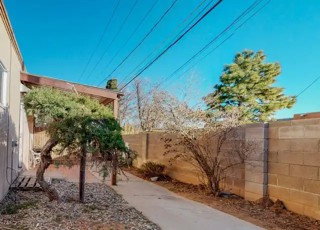 Property at 4600 Zuni Rd SE Unit A, Albuquerque, NM, 87108, 1 bed, 1 bath, [object Object]
