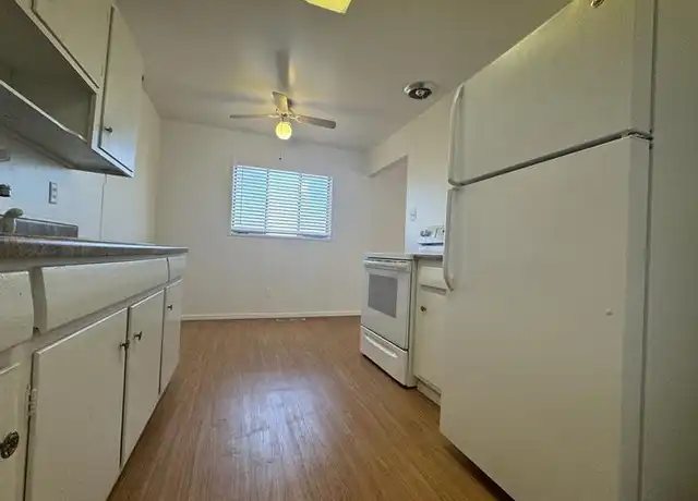 Property at 4600 Zuni Rd SE Unit A, Albuquerque, NM, 87108, 1 bed, 1 bath, [object Object]