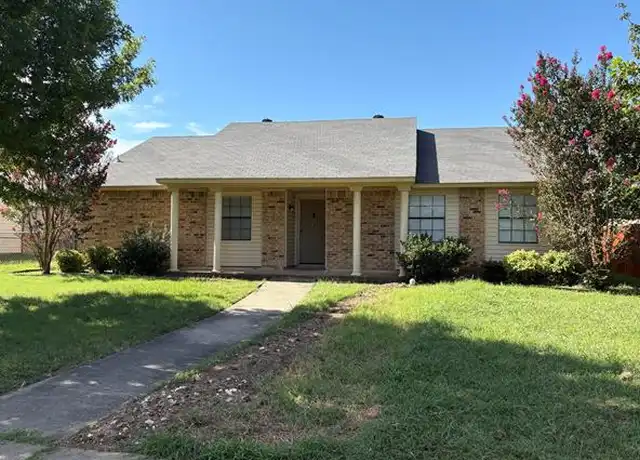 Property at 455 Everest Ct, Cedar Hill, TX, 75104, 3 beds, 2 baths, [object Object]