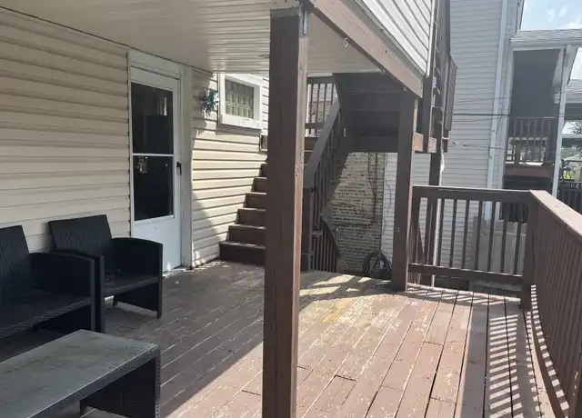 Property at 5839 W Eastwood Ave Unit 1, Chicago, IL, 60630, 2 beds, 1 bath, [object Object]