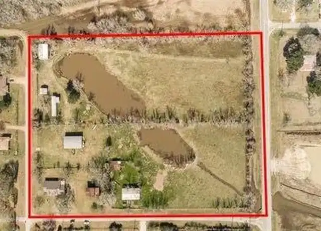 Property at 236 Ave G St, Sealy, TX, 77474, 4 beds, 2.5 baths, [object Object]
