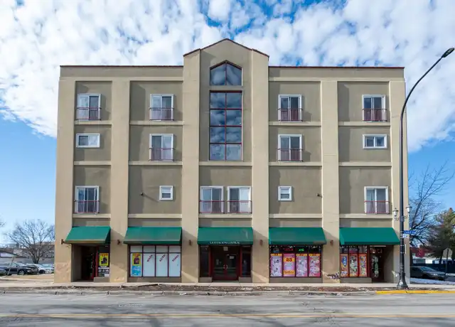 Property at 2300 S Central Ave Unit 15, Cicero, IL, 60804, 2 beds, 2.5 baths, [object Object]