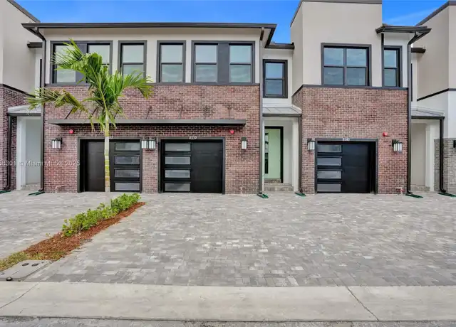 Property at 767 NW 82nd Ter, Plantation, FL, 33324, 3 beds, 2.5 baths, [object Object]