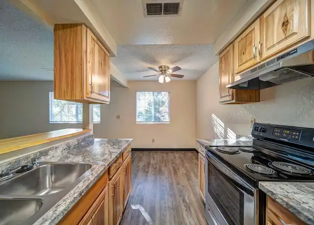 Property at Casa Serena - 2351 Victor Ave, Redding, CA, 96002, 1-2 bed, 1-1.5 bath, [object Object]