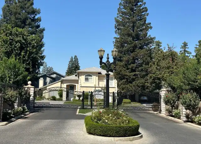 Property at 10709 N Seal Cv, Fresno, CA, 93730, 4 beds, 2.5 baths, [object Object]