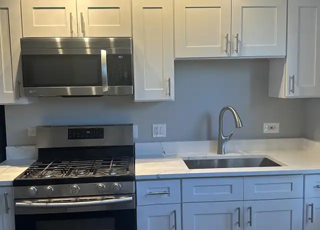 Property at 6811 S Washtenaw Ave, Chicago, IL, 60629, 3 beds, 1 bath, [object Object]