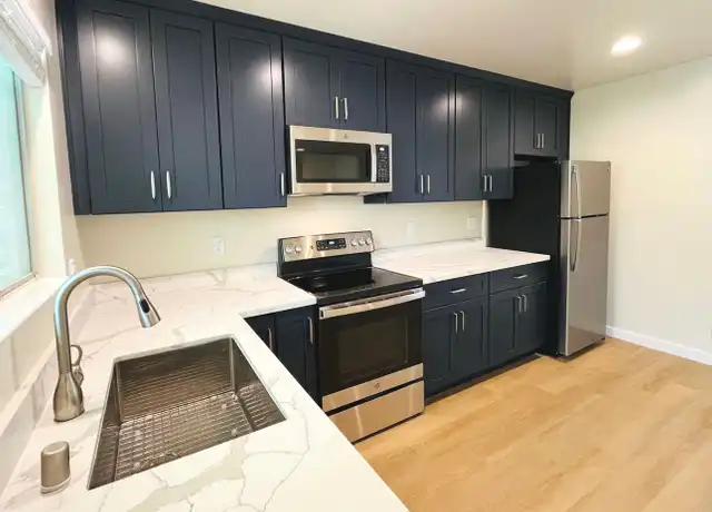 Property at 2422 McKinley Ave Unit G, Berkeley, CA, 94703, 2 beds, 1 bath, [object Object]