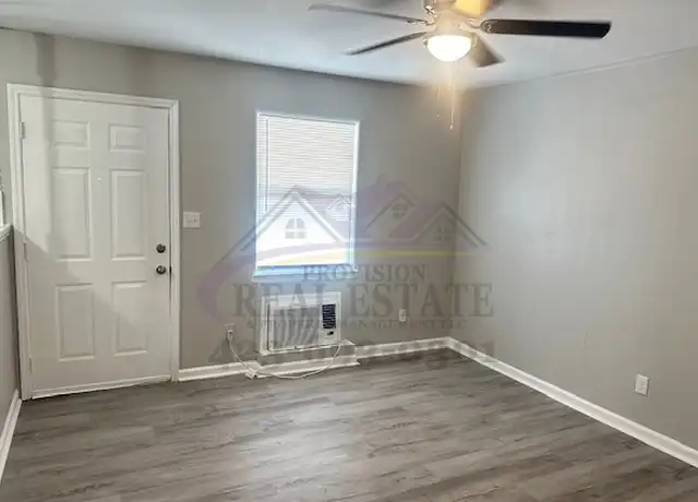 Property at 725 20th St SE, Cleveland, TN, 37311, 1 bed, 1 bath, [object Object]