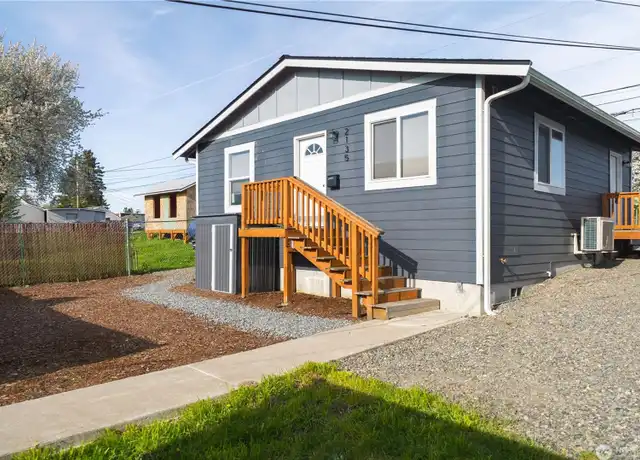 Property at 2133 S Cushman Ave Unit 2135, Tacoma, WA, 98405, 1 bed, 1 bath, [object Object]