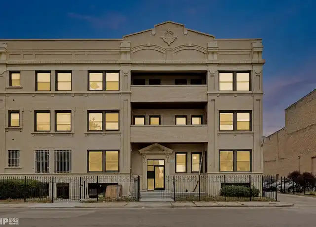 Property at 416 E 44th St Unit 2, Chicago, IL, 60653, 3 beds, 2 baths, [object Object]