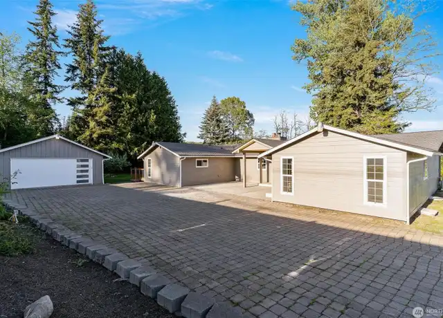 Property at 23720 Locust Way, Bothell, WA, 98021, 1 bed, 1 bath, [object Object]