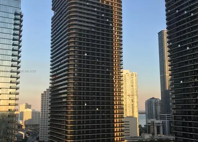 Property at 801 S Miami Ave #1705, Miami, FL, 33130, 2 beds, 2 baths, [object Object]