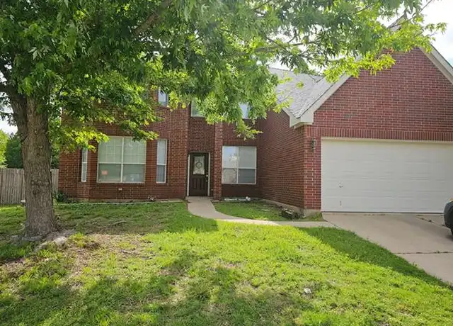 Property at 7023 Greenspoint Dr, Arlington, TX, 76001, 4 beds, 4.5 baths, [object Object]