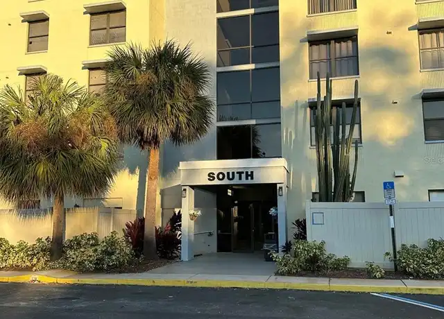 Property at 701 S Madison Ave #405, Clearwater, FL, 33756, 1 bed, 1 bath, [object Object]