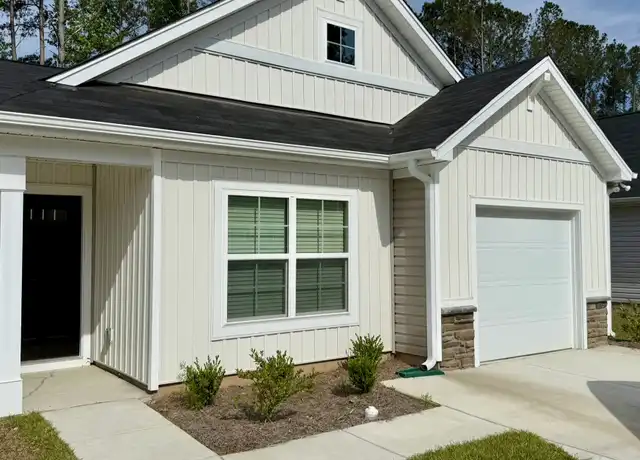 Property at 1124 Russell Ave Unit 1124, Sumter, SC, 29150, 3 beds, 2 baths, [object Object]