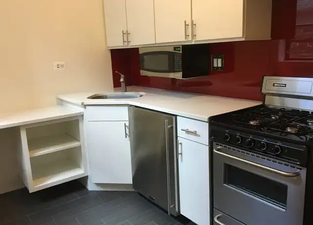 Property at 2888 N Clark St Unit 2, Chicago, IL, 60657, 0 beds, 1 bath, [object Object]