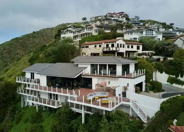 Property at 343 Emerald Dr, Laguna Beach, CA, 92651, 5 beds, 4 baths, [object Object]