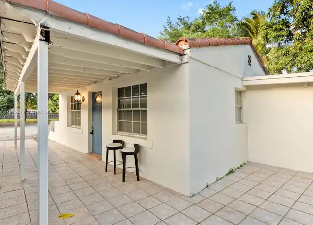 Property at 13241 NE 3rd Ct Unit b, North Miami, FL, 33161, 1 bed, 1 bath, [object Object]