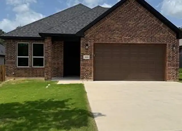 Property at 318 S Watson St Unit B, Alvarado, TX, 76009, 3 beds, 2 baths, [object Object]