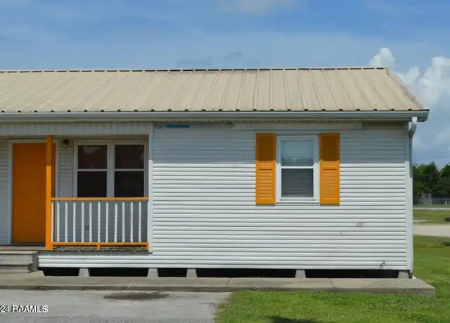 Property at 709 Highway 90 E Unit 1b, New Iberia, LA, 70560, 2 beds, 1 bath, [object Object]