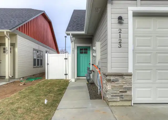 Property at 2207 Ison Ct Unit 101, Caldwell, ID, 83605, 3 beds, 2 baths, [object Object]