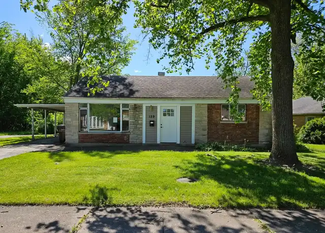 Property at 129 Peach St, Park Forest, IL, 60466, 3 beds, 2 baths, [object Object]