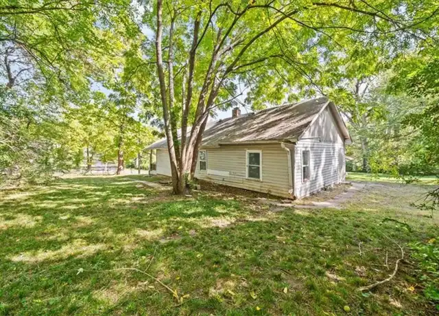 Property at 2015 E 81st St, Kansas City, MO, 64132, 3 beds, 2 baths, [object Object]