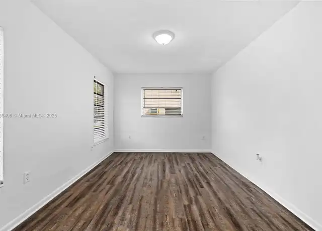 Property at 16117 NE 19th Ct Unit 4, North Miami Beach, FL, 33162, 1 bed, 1 bath, [object Object]