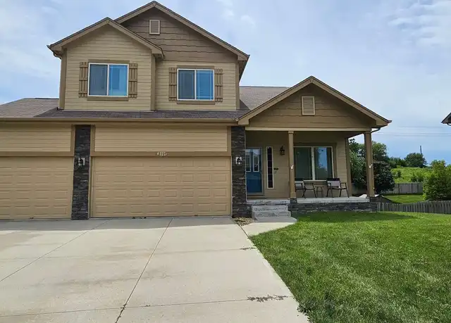 Property at 2109 Oriole Dr, Bellevue, NE, 68123, 4 beds, 4 baths, [object Object]