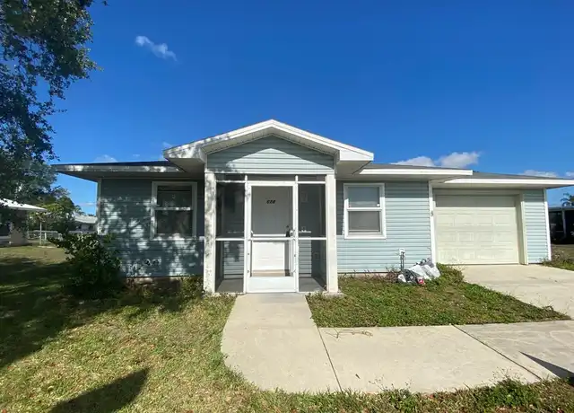 Property at 624 Santa Barbara Blvd, Cape Coral, FL, 33991, 3 beds, 2 baths, [object Object]